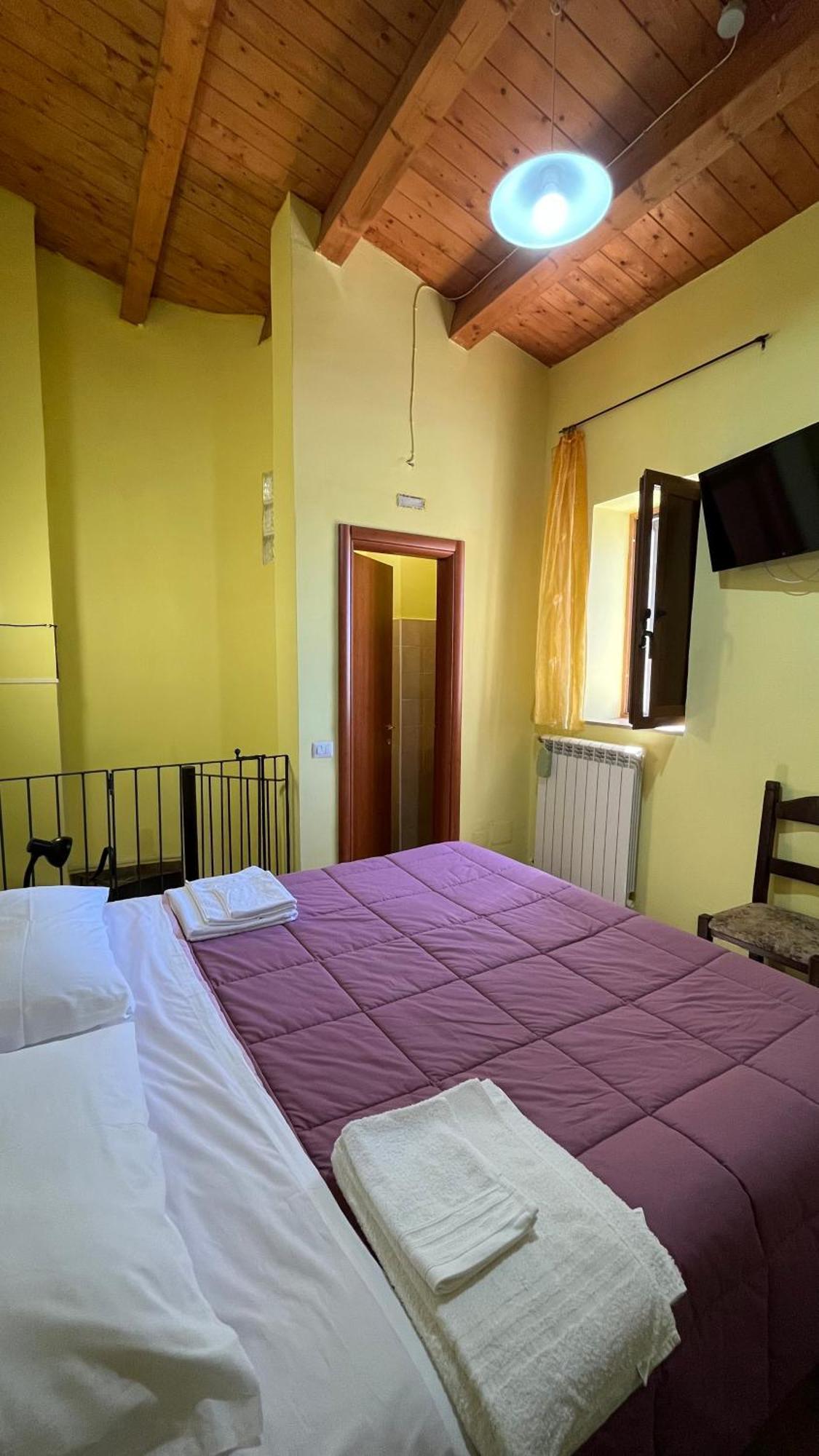 Da Sciuri Case Vacanza Barisciano Екстериор снимка